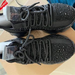 Steve Madden Maxima-R